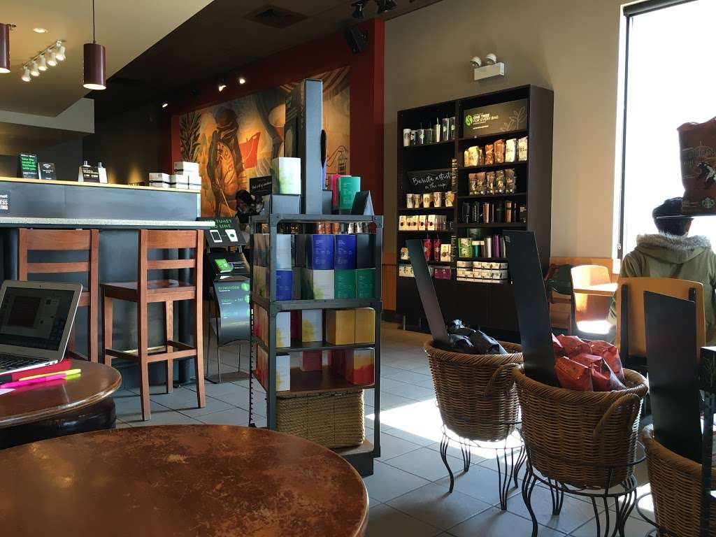 Starbucks | 2566B N Elston Ave, Chicago, IL 60647, USA | Phone: (773) 227-2936