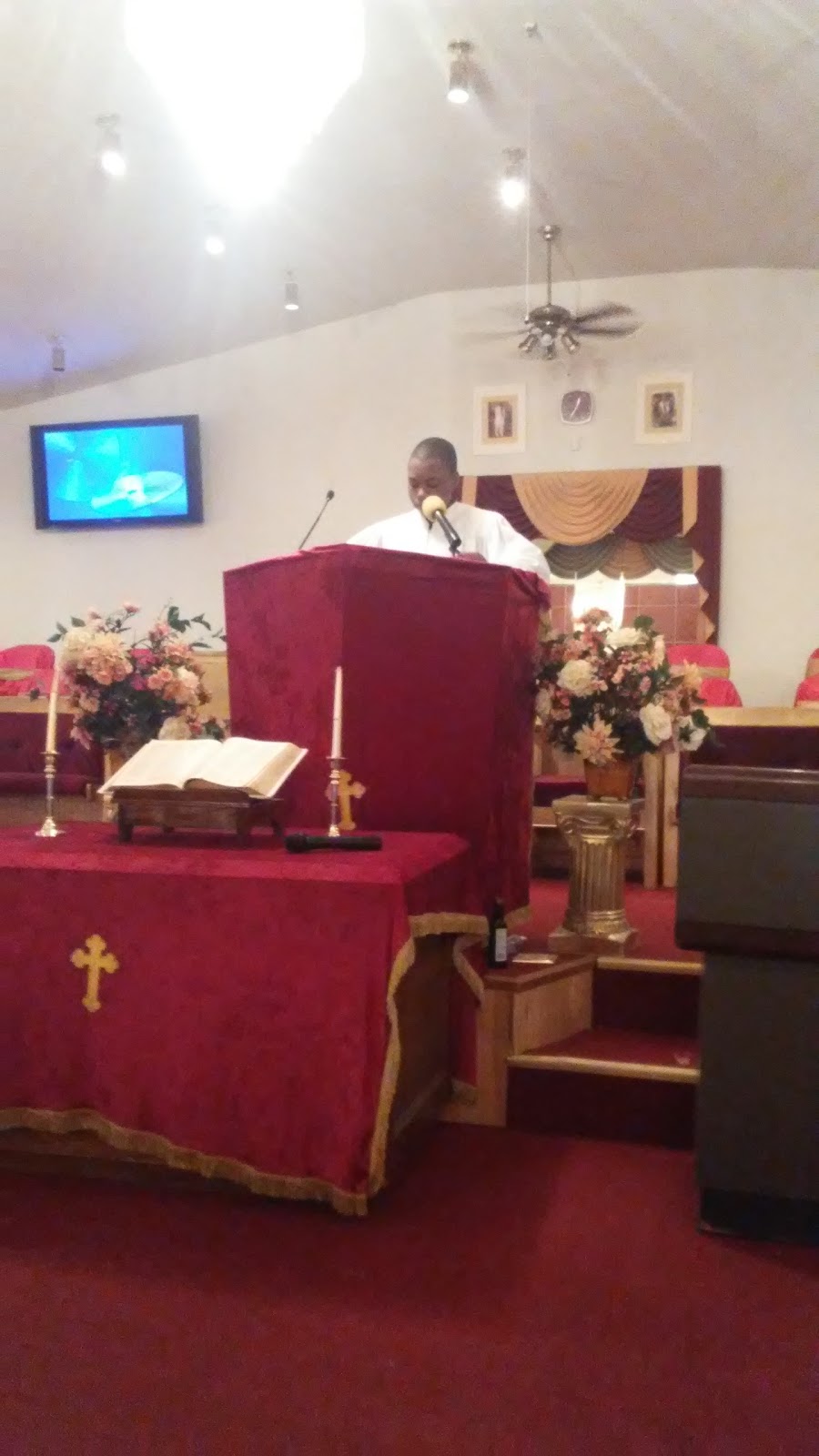 Union Full Gospel Baptist Church | 2402 Tudor Ave, East St Louis, IL 62207, USA | Phone: (618) 274-4931