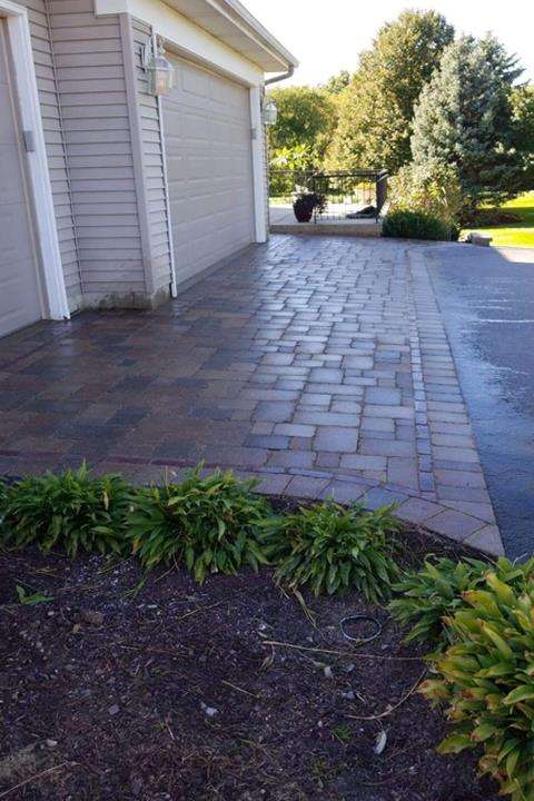 Maya Lawn Landscaping Corp. | 1204 8th St, Harvard, IL 60033, USA | Phone: (815) 382-4538