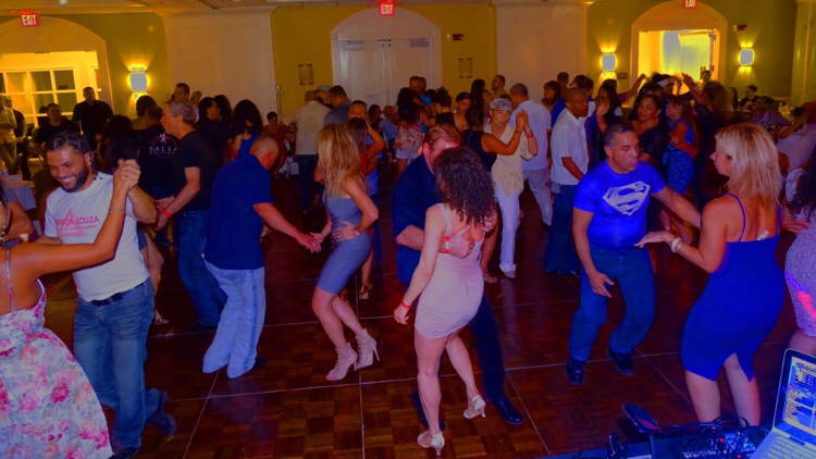 DJ Edwin Martinez (The Salsa Connexion) | N Washington Ave, Bergenfield, NJ 07621, USA | Phone: (917) 753-6723