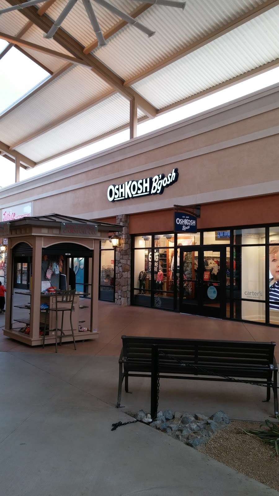 OshKosh Bgosh | 5701 Outlets at Tejon Pkwy #825, Arvin, CA 93203, USA | Phone: (661) 858-2789