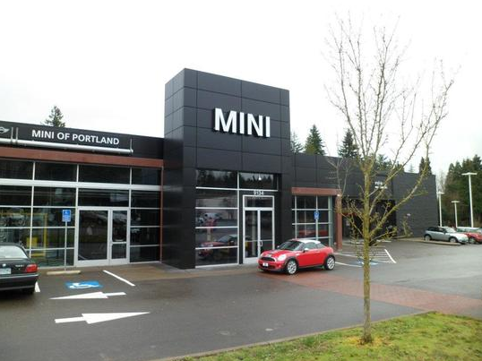 Mini of Portland | 9134 SW Canyon Rd, Portland, OR 97225, USA | Phone: (971) 285-4182