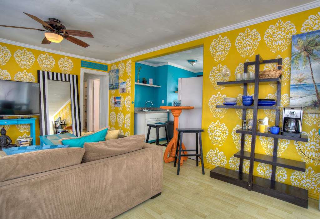 Mission Surf Vacation Rentals | 3364-3370 Mission Blvd, San Diego, CA 92109, USA | Phone: (858) 228-4999