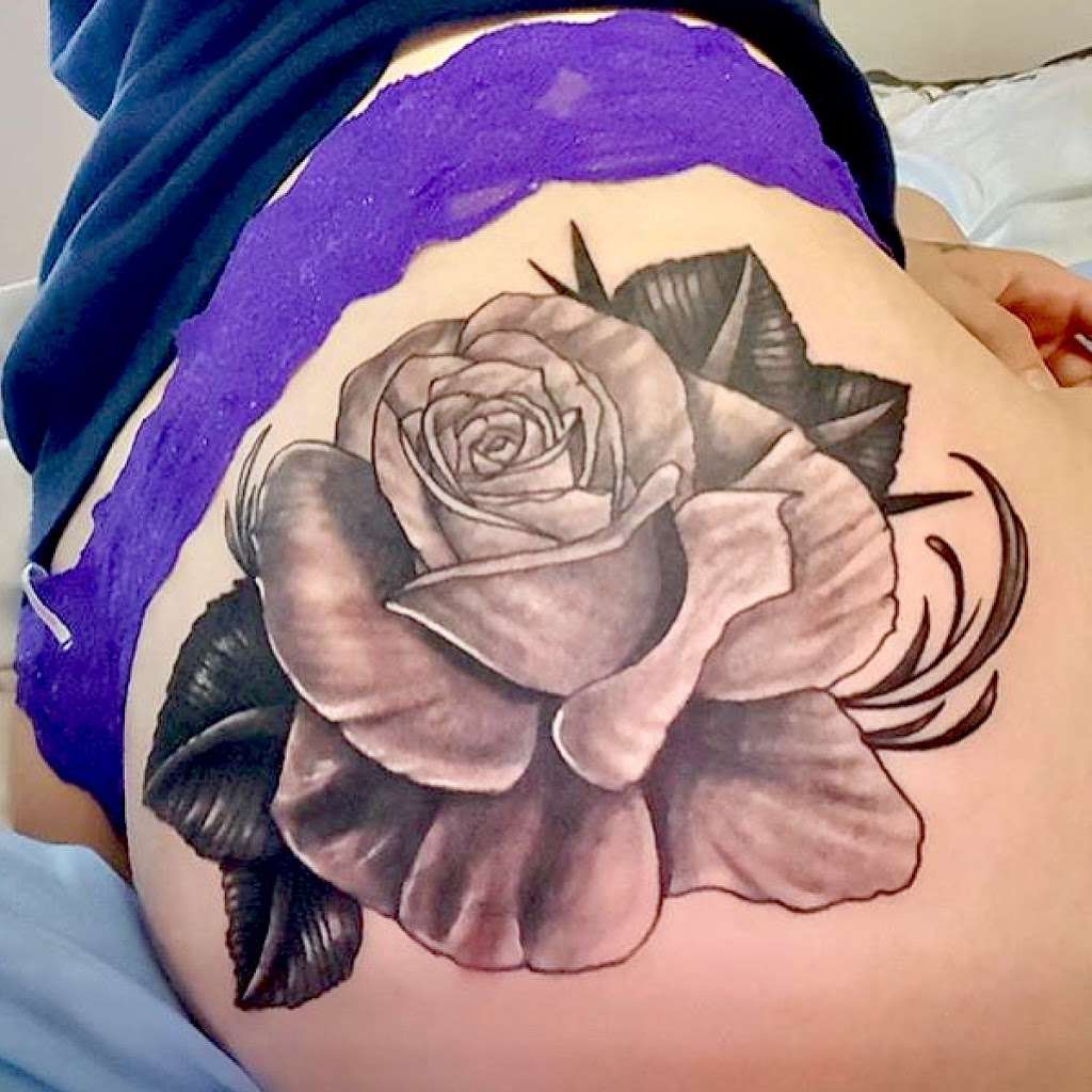 Wasted Youth Tattoo & PMA Piercing | 1335 Lakeside Dr #1, Romeoville, IL 60446, USA | Phone: (630) 312-8151