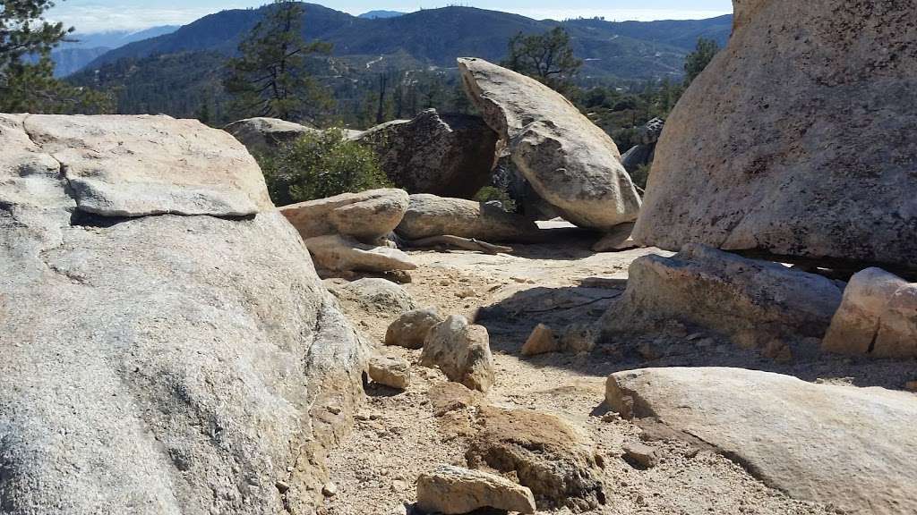 Horse Flats Boulders | Palmdale, CA 93550