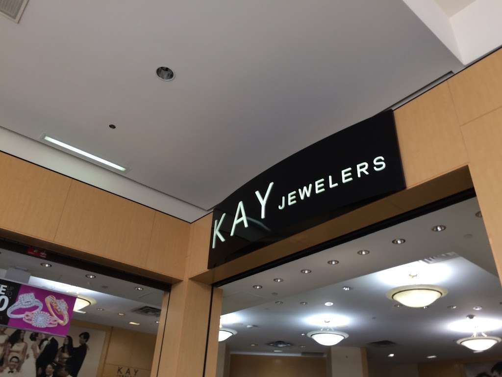 Kay Jewelers | 2112 Montebello Town Center, Montebello, CA 90640 | Phone: (323) 890-9200