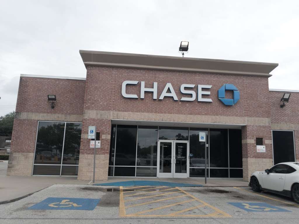 Chase Bank | 10243 S, Kempwood Dr, Houston, TX 77043, USA | Phone: (713) 996-9612