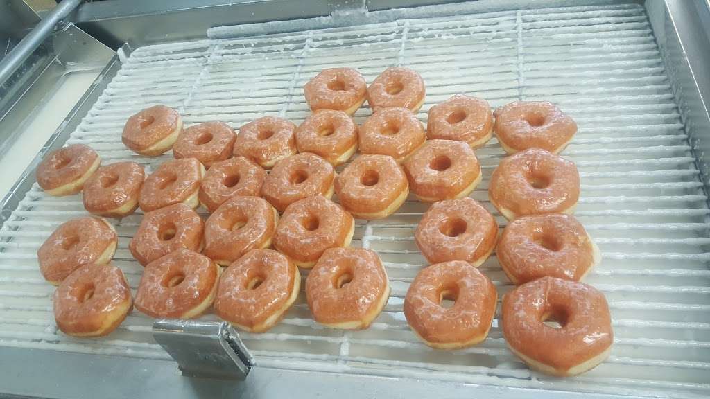 Shipley Do-Nuts | 12671 Veterans Memorial Dr, Houston, TX 77014, USA | Phone: (281) 583-9484