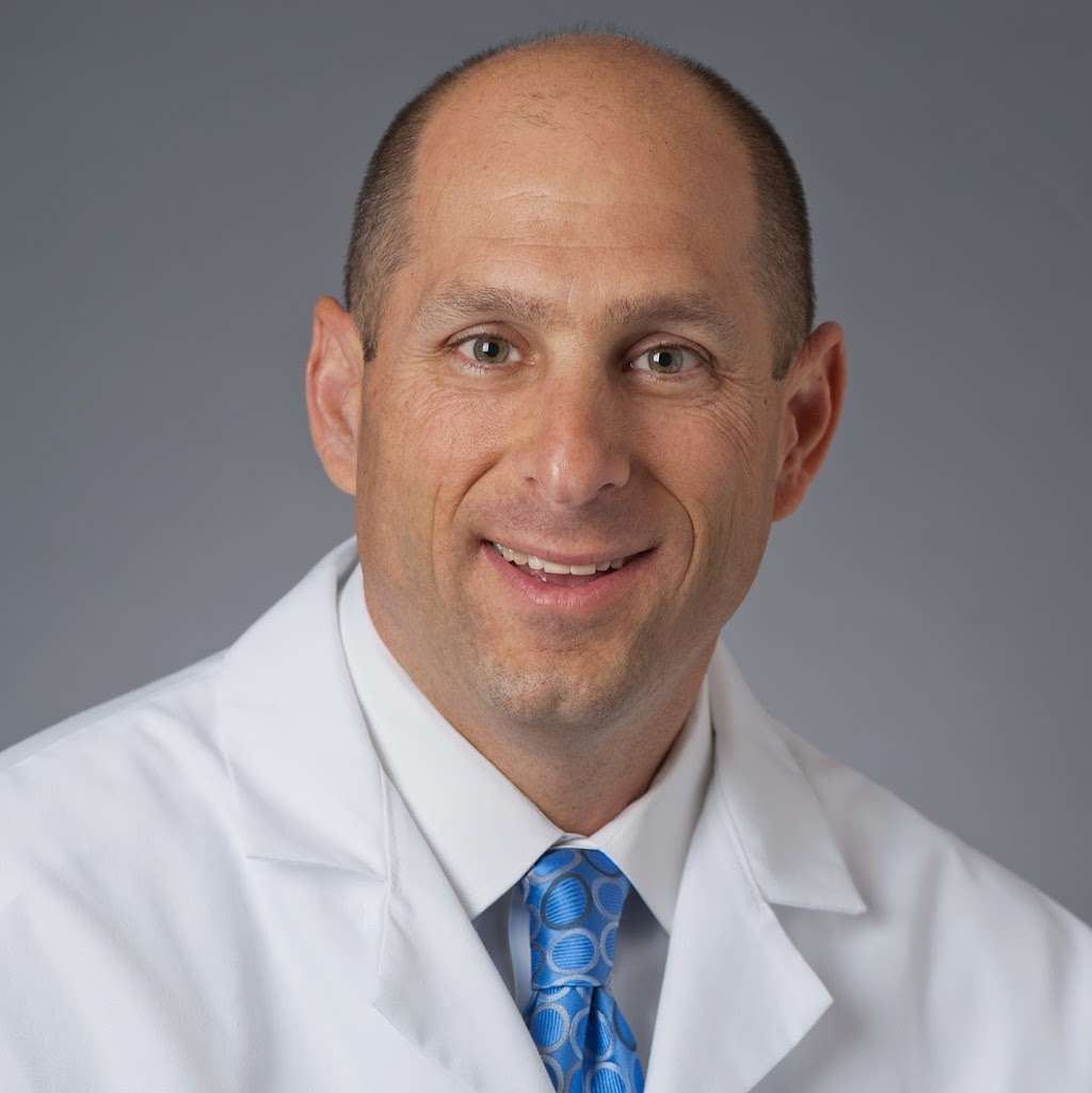 Jeffrey H Berg MD: Town Center Orthopedic Associates | 6201 Centreville Rd # 600, Centreville, VA 20121, USA | Phone: (703) 435-6604