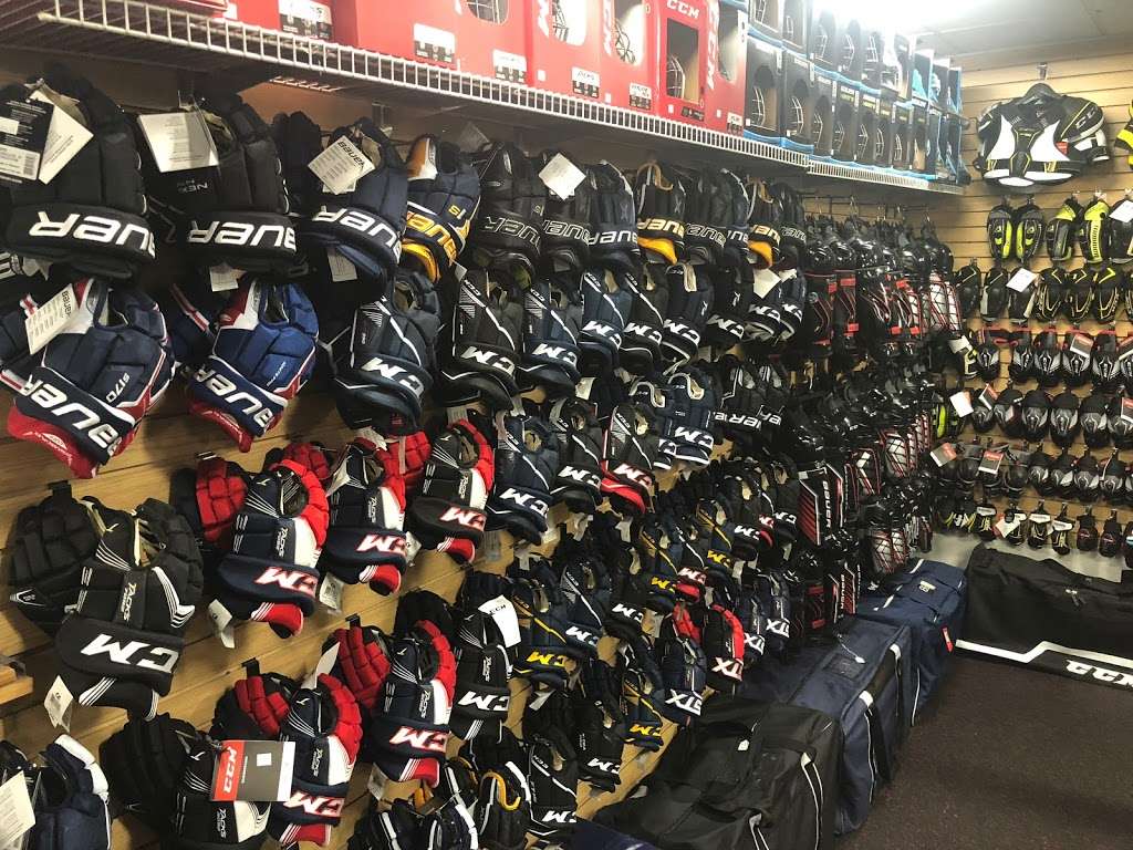 xHockeyProducts Pro Shop | Floyd Hall Arena, 28 Clove Rd, Little Falls, NJ 07424 | Phone: (973) 783-2015