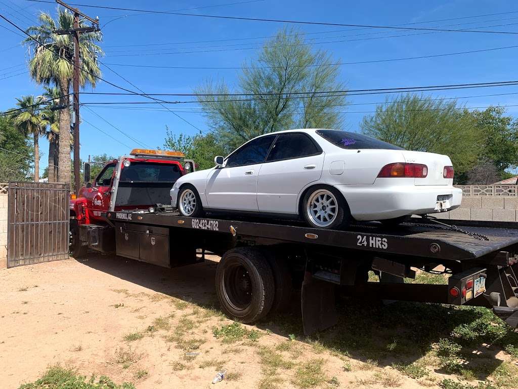 Habana Towing LLC | 2649 N 49th Ave, Phoenix, AZ 85035, USA | Phone: (602) 465-7061