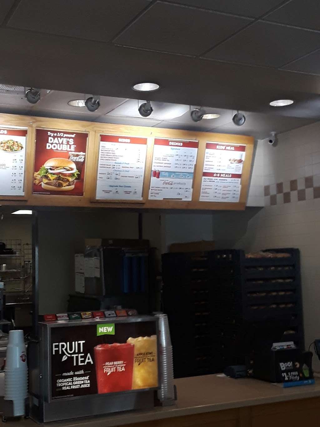 Wendys | 189 98th Ave, Oakland, CA 94603, USA | Phone: (510) 553-1260