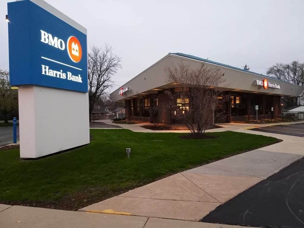 BMO Harris Bank | 6645 W Oklahoma Ave, Milwaukee, WI 53219, USA | Phone: (414) 327-7900