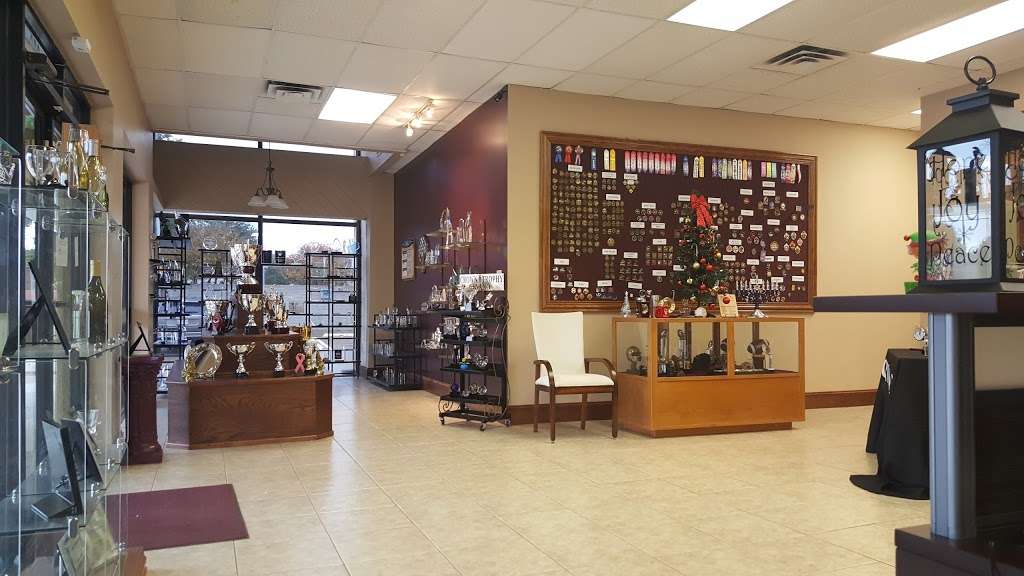 Crown Trophy | 1301 Custer Rd #258, Plano, TX 75075, USA | Phone: (972) 633-9040