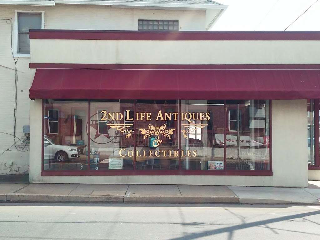 2ND Life Antiques & Collectibles | 200 East Broad Street At corner of Hellertown Avenue &, E Broad St, Quakertown, PA 18951, USA | Phone: (215) 536-4547