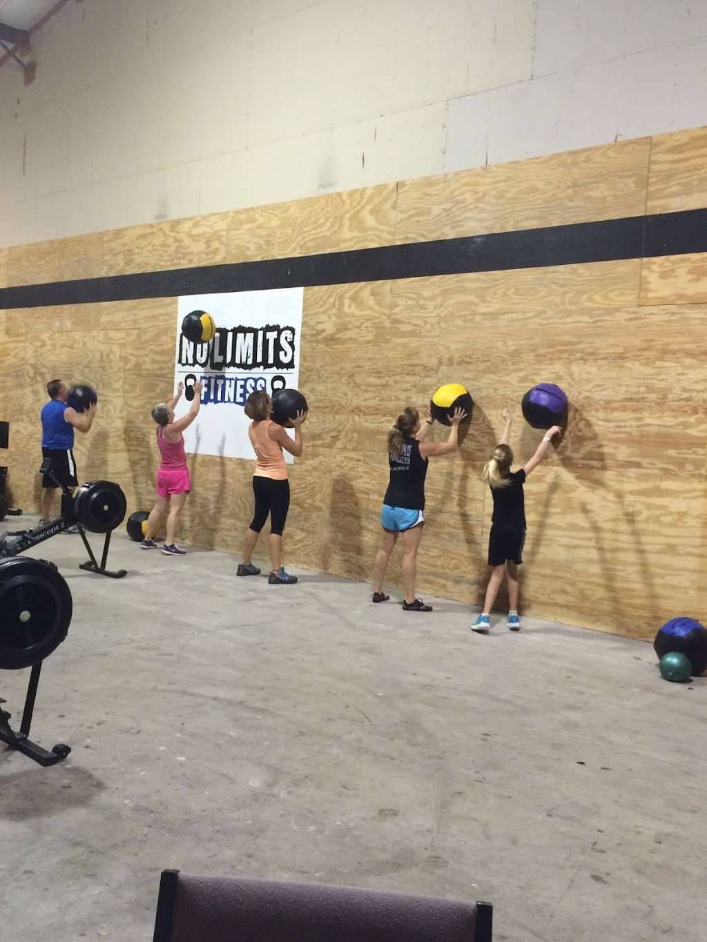 No Limits Fitness | 15841 Old US Hwy 441, Tavares, FL 32778, USA | Phone: (352) 989-6795