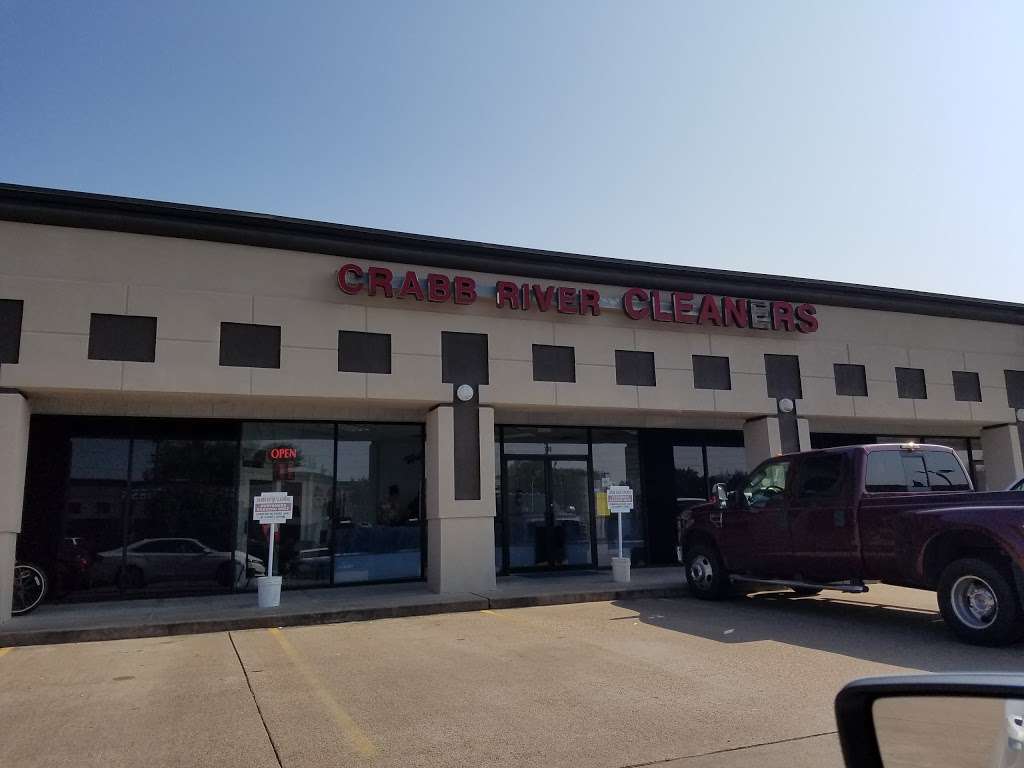 Crabb River Cleaner | 738 Crabb River Rd, Richmond, TX 77469 | Phone: (281) 343-9613