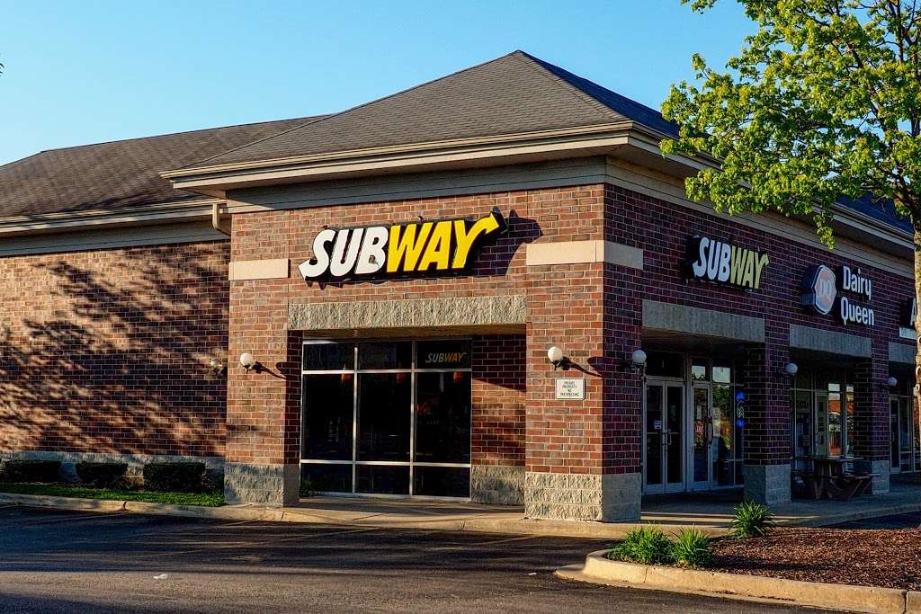 Subway Restaurants | 3 S Sutton Rd, Streamwood, IL 60107 | Phone: (630) 372-5357