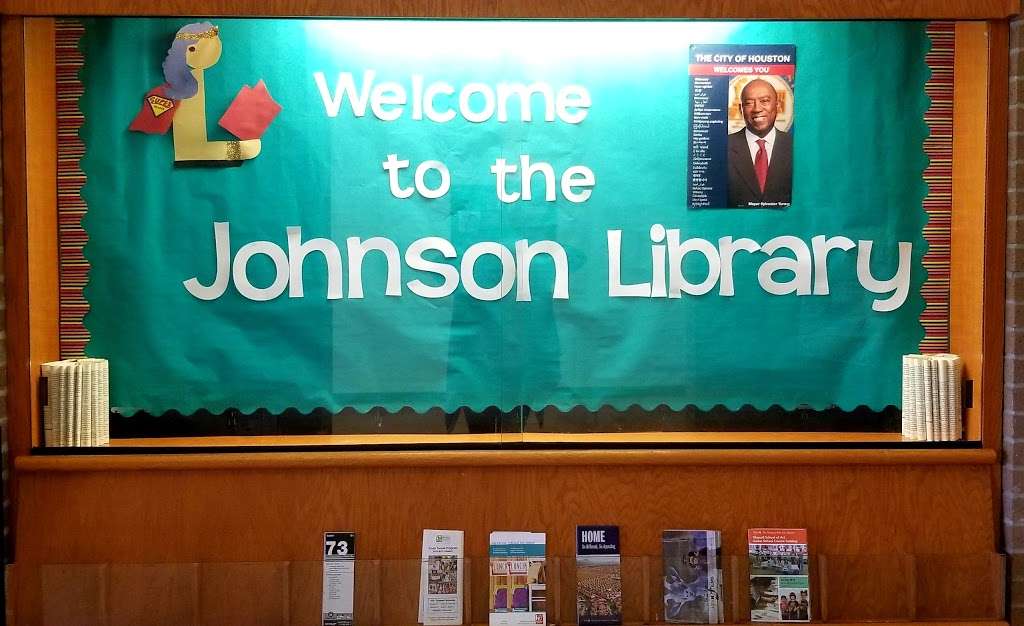 Johnson Neighborhood Library | 3517 Reed Rd, Houston, TX 77051, USA | Phone: (832) 393-2550