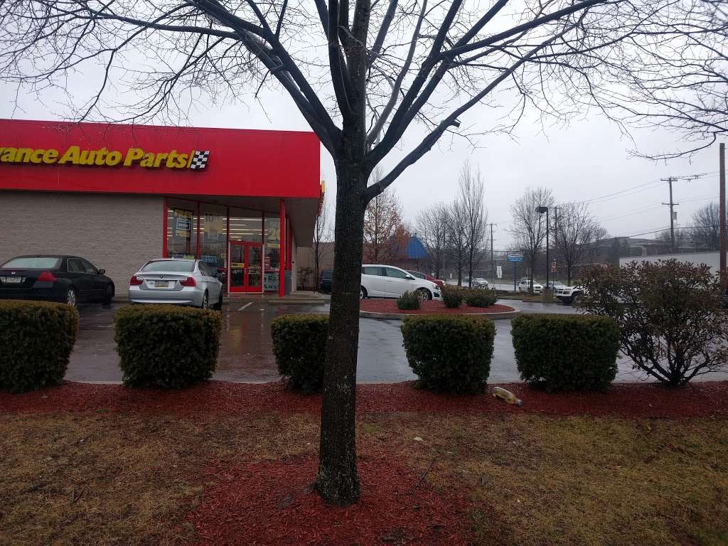 Advance Auto Parts | 100 N Wales Rd, North Wales, PA 19454, USA | Phone: (215) 631-9752