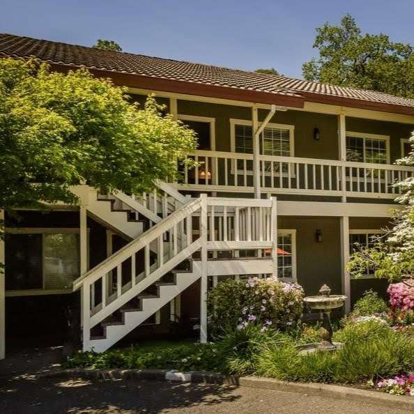 The Jack London Lodge | 13740 Arnold Dr, Glen Ellen, CA 95442, USA | Phone: (707) 938-8510