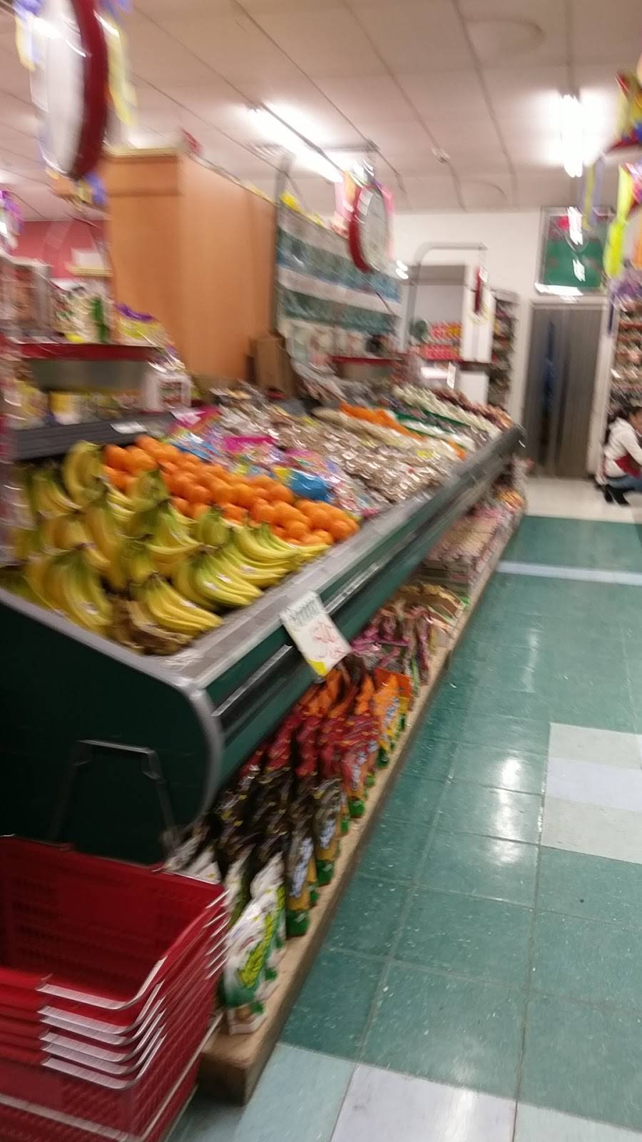 Roberts Market | 1467 S Fairfax Rd #3112, Bakersfield, CA 93307, USA | Phone: (661) 366-1916