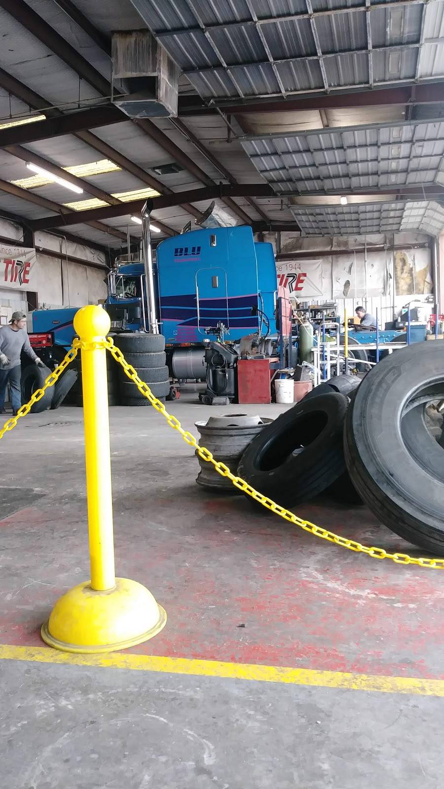 Forrest Tire | 2305 Gateway N Blvd, El Paso, TX 79903, USA | Phone: (915) 566-2639