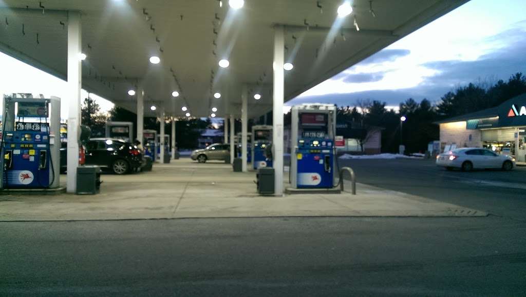 Mobil - gas station  | Photo 2 of 5 | Address: 656 Boston Post Rd E, Marlborough, MA 01752, USA | Phone: (508) 460-1320