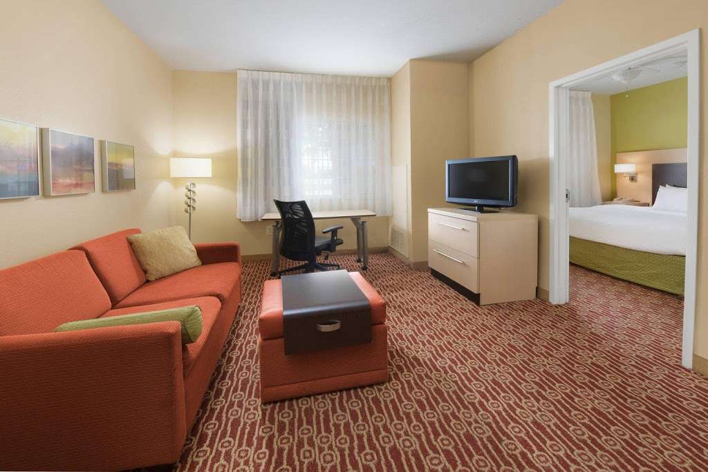 TownePlace Suites by Marriott Lake Jackson Clute | 1003 TX-332, Clute, TX 77531, USA | Phone: (979) 388-9300