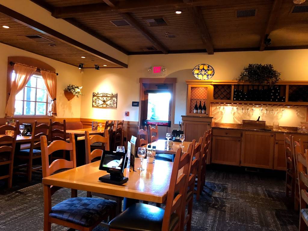 Olive Garden Italian Restaurant | 8386 La Palma Ave, Buena Park, CA 90620, USA | Phone: (714) 220-3943