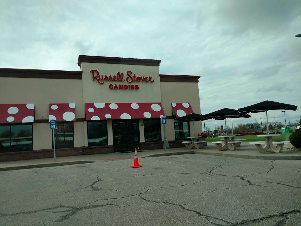 Russell Stover Chocolates | 2202 S Commercial St, Harrisonville, MO 64701, USA | Phone: (816) 884-2263