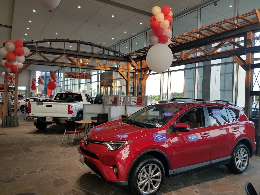 Toyota of Irving | 1999 W Airport Fwy, Irving, TX 75062, USA | Phone: (972) 395-5090