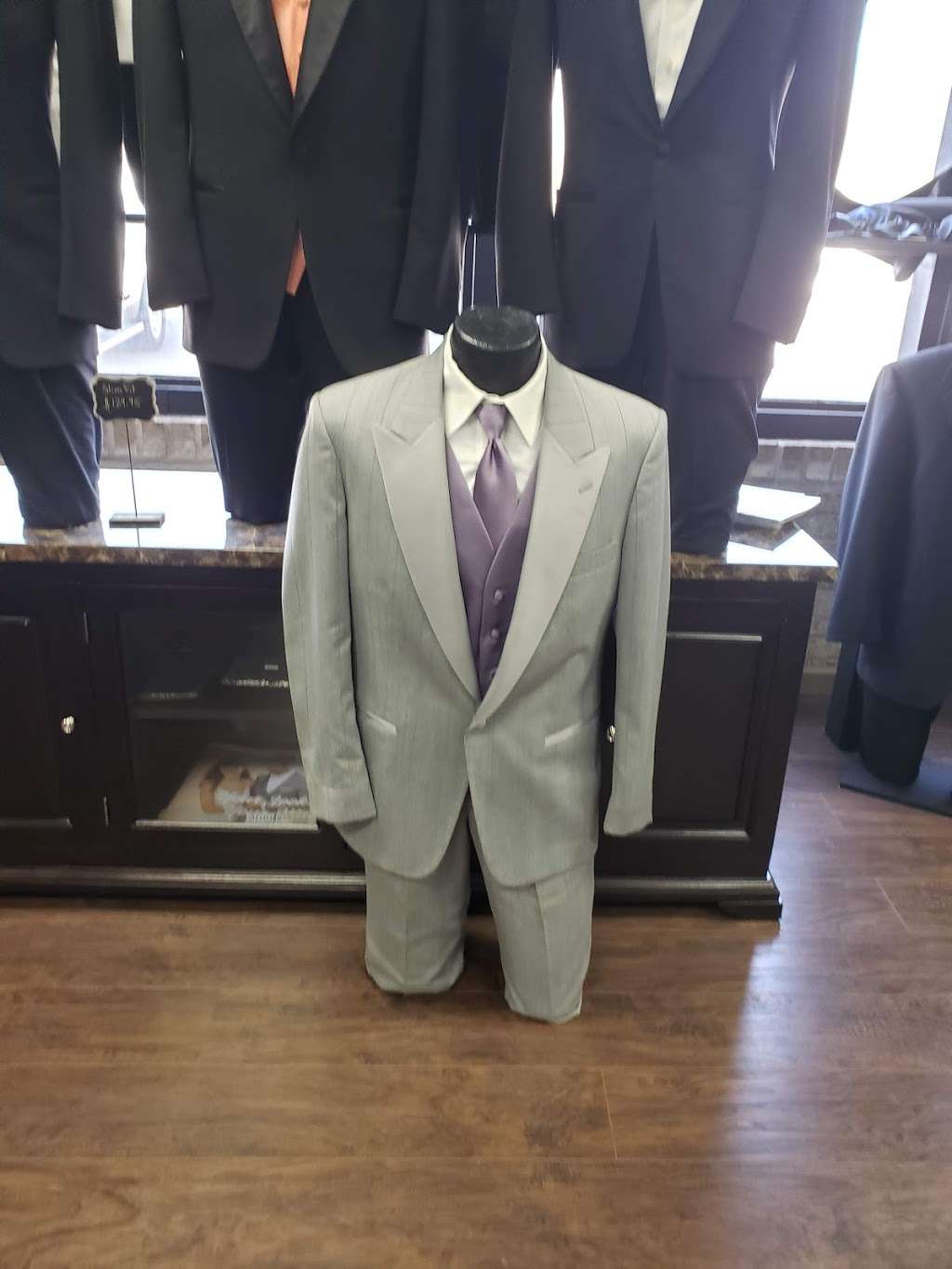 Central PA Tuxedo | 2981 Hempland Rd, Lancaster, PA 17601, USA | Phone: (717) 295-2550