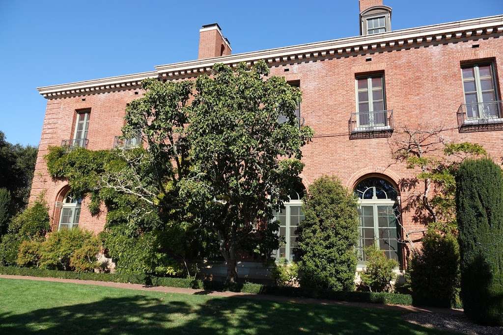 Filoli Garden | 86 Cañada Road, Woodside, CA 94062, USA | Phone: (650) 364-8300