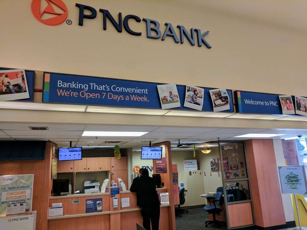 PNC Bank | 1049 US-1, Edison, NJ 08820, USA | Phone: (732) 205-4090