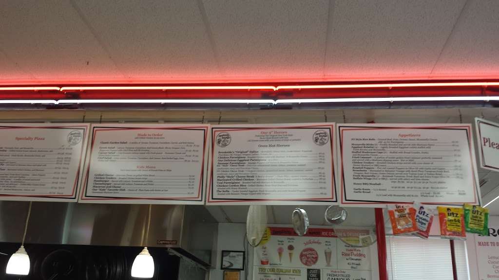 Brooksides Pizzeria | 9419 Common Brook Rd #109, Owings Mills, MD 21117, USA | Phone: (410) 998-2100