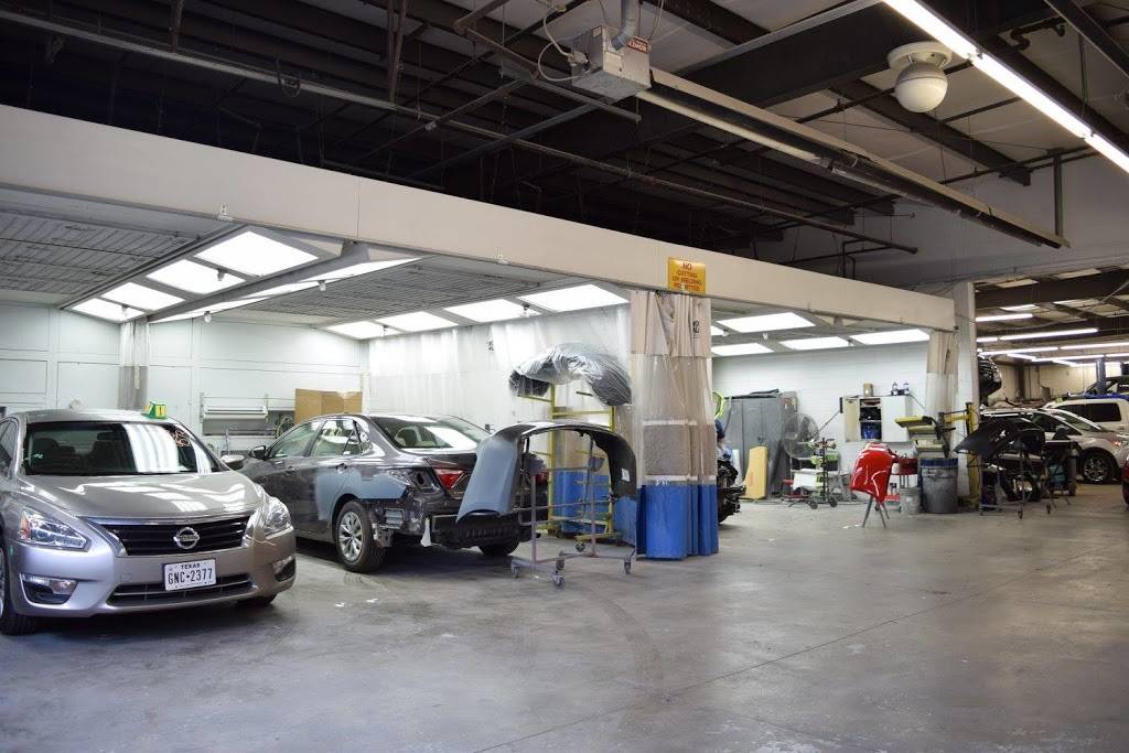 Maxwell Ford Collision Center | 915 E St Elmo Rd, Austin, TX 78745, USA | Phone: (737) 239-7900