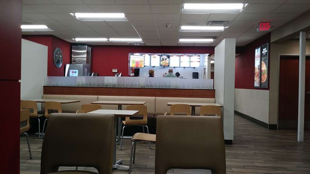 Wendys | 990 N Nellis Blvd, Las Vegas, NV 89110, USA | Phone: (702) 452-9990