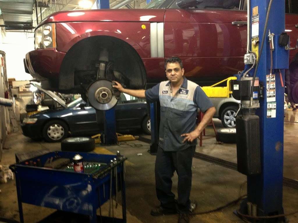 Bucios Auto Repair | 423 N Villa Ave, Villa Park, IL 60181 | Phone: (630) 501-0388