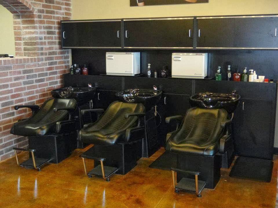 Knockouts Haircuts for Men | 117 Louis Henna Blvd #140A, Round Rock, TX 78664, United States | Phone: (512) 248-2266