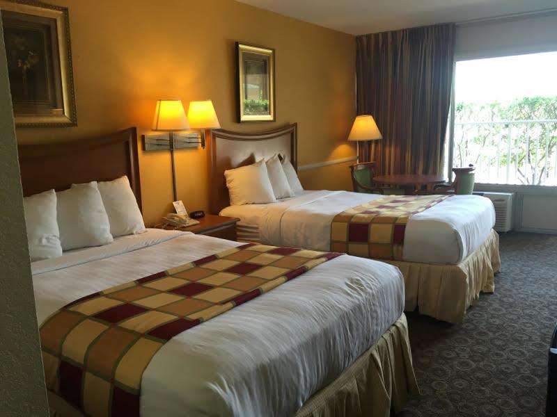 Budget Inn Sanford Intl Airport | 3200 S Orlando Dr, Sanford, FL 32773, USA | Phone: (407) 321-0690