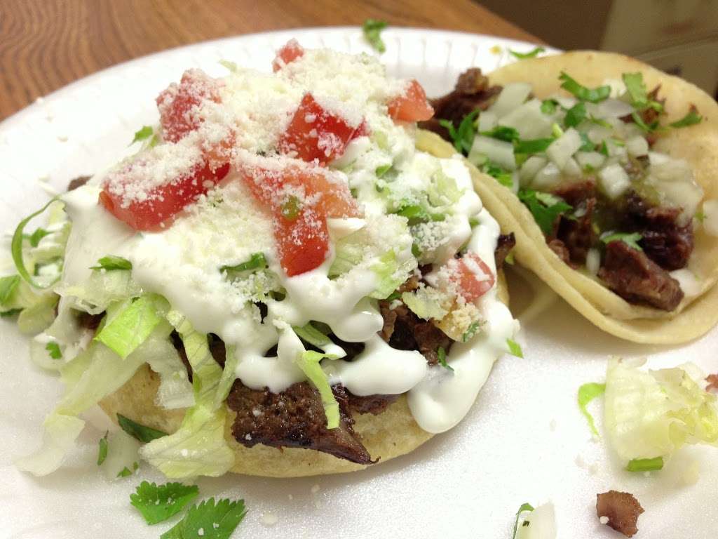 Tacos El Unico BELL | 6824 Atlantic Ave, Bell, CA 90201 | Phone: (323) 562-1642