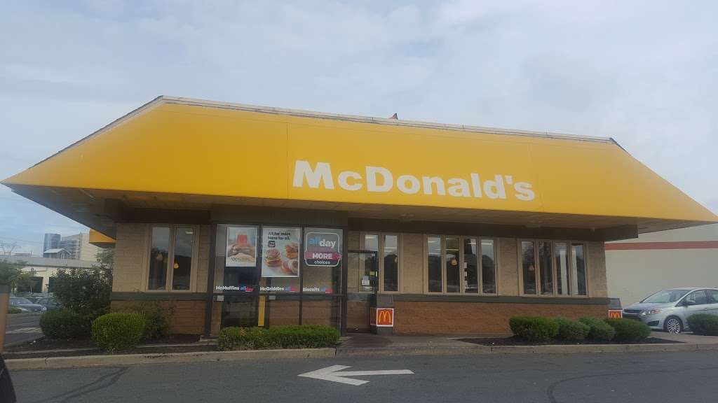 McDonalds | 29 Grays Ferry Ave, Philadelphia, PA 19146 | Phone: (215) 462-6750