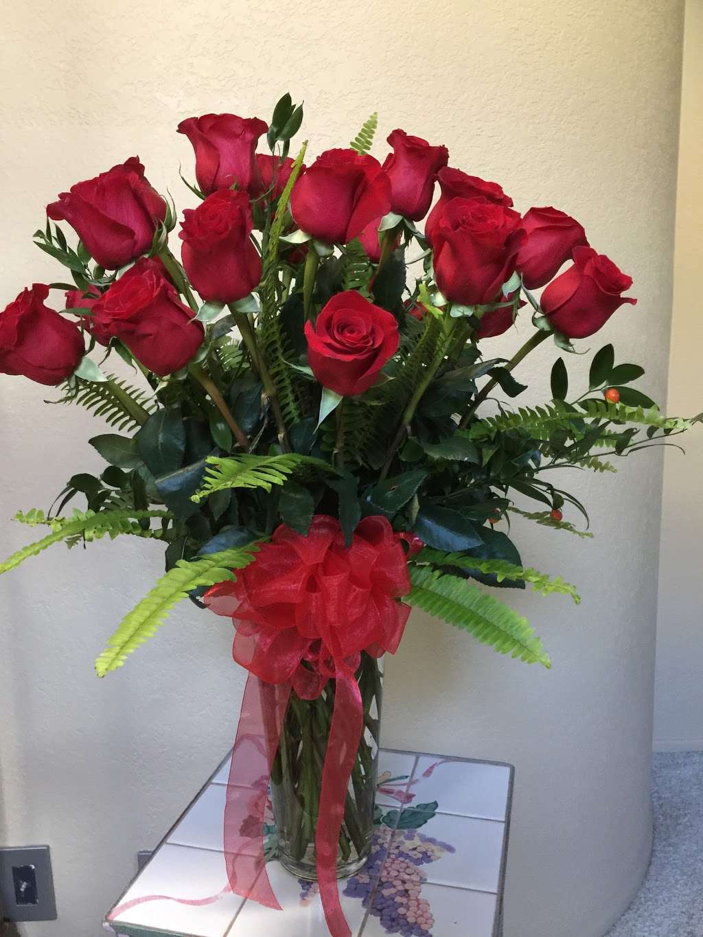 Oakbrook Florist and the Gift Garden | 5939 St Laurent Dr, Agoura Hills, CA 91301, USA | Phone: (805) 492-2206