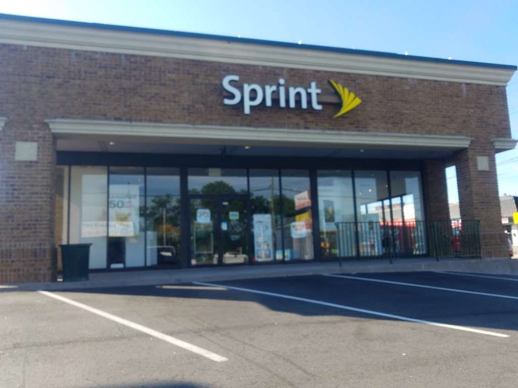 Sprint Store | 2375 Richmond Ave, Staten Island, NY 10314, USA | Phone: (718) 494-5900