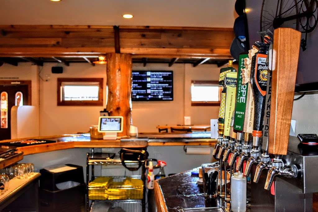 Snowpack Taproom & Kitchen | 11863 Springs Rd #210, Conifer, CO 80433, USA | Phone: (720) 924-1110