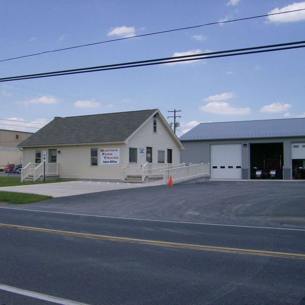 Martin's Farm Trucks 15332 Molly Pitcher Hwy, Greencastle, PA 17225