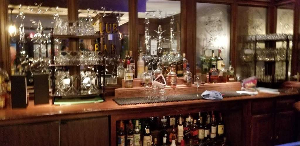 Fork & Bottle at The Desmond | 1 Liberty Blvd, Malvern, PA 19355, USA | Phone: (610) 296-7300
