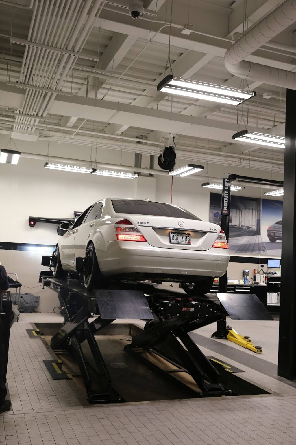 Mercedes-Benz of Denver | 940 S Colorado Blvd, Denver, CO 80246, USA | Phone: (303) 953-4581