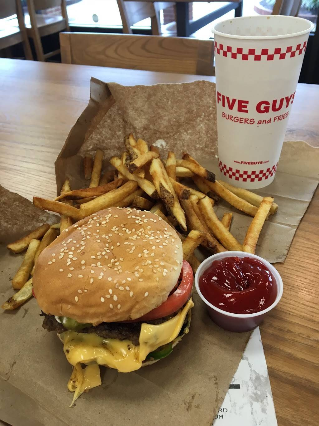 Five Guys | 750 Independence Blvd, Virginia Beach, VA 23455, USA | Phone: (757) 519-9001